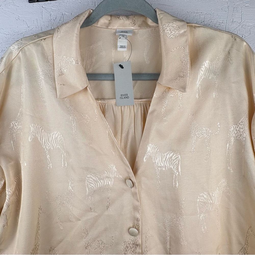 NWT River Island Cream Satin Giraffe Print Button-Up Blouse Balloon Sleeves Sz 6 - Picture 3 of 12